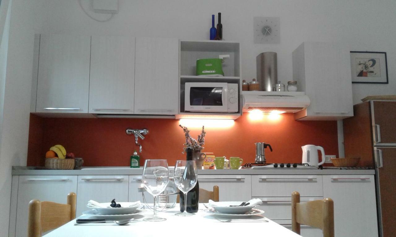 Il Sole Apartment Padova Bagian luar foto