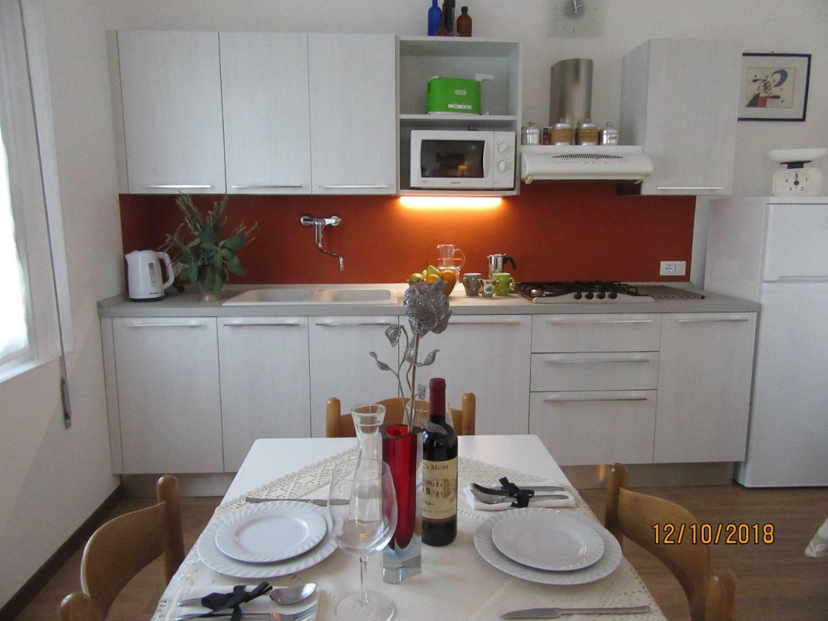 Il Sole Apartment Padova Bagian luar foto